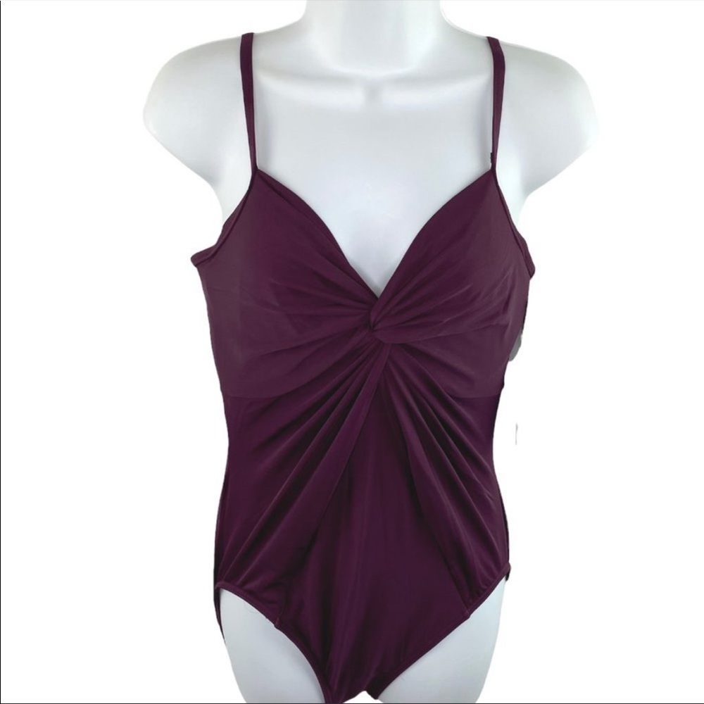 NWT Miraclesuit Size 10